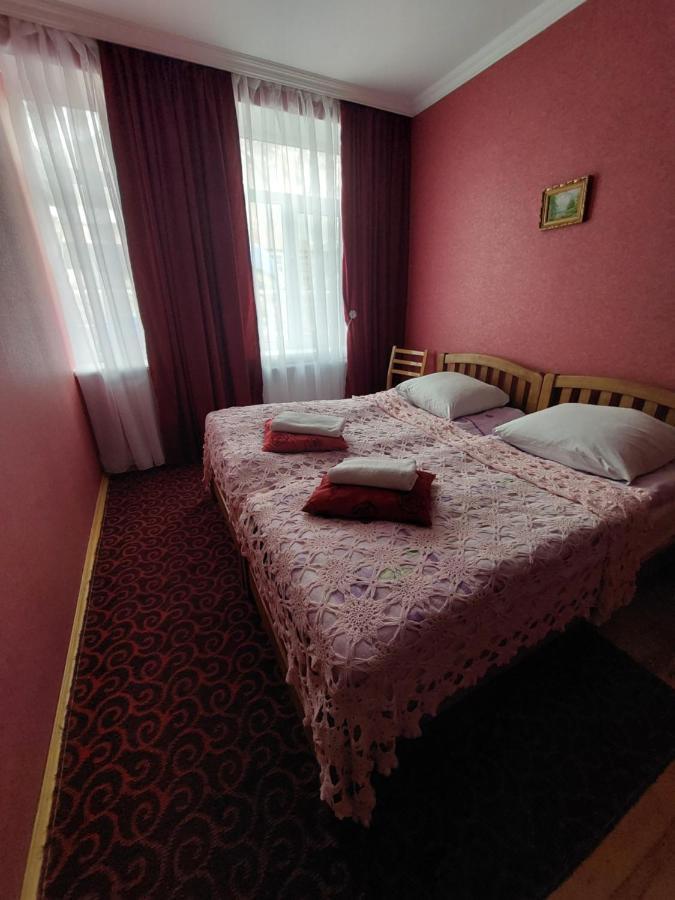 Guest House Lela Rezo Kazbegi Ngoại thất bức ảnh